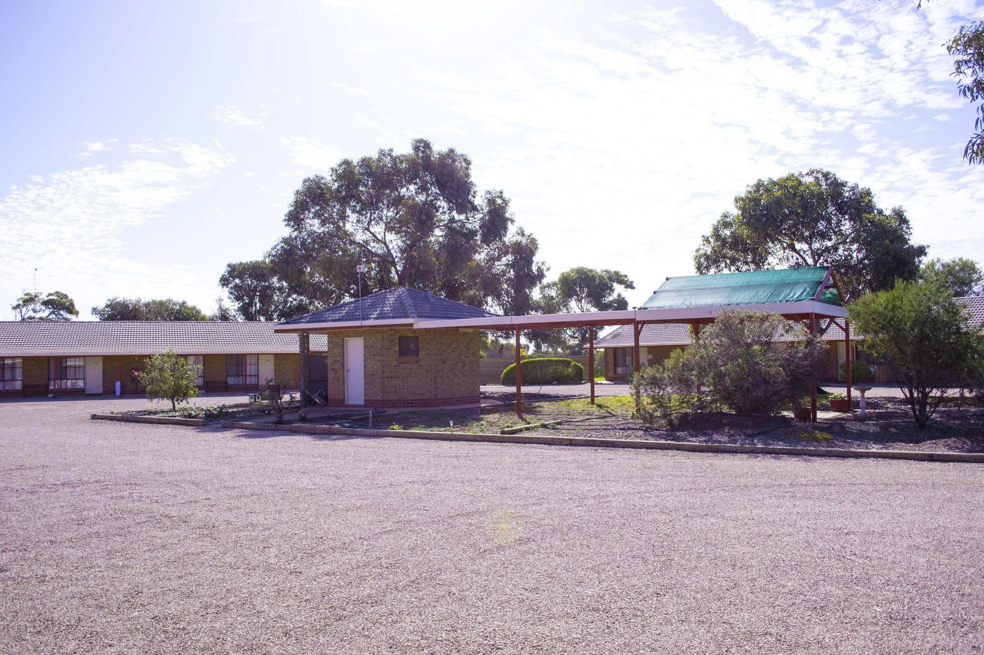 Kadina Gateway Motor Inn Dış mekan fotoğraf